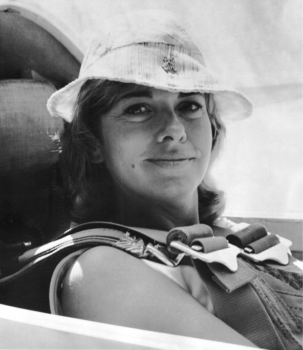 Sabrina Patricia Jackintell (FAI) sitting her Grob G102 Astir CS glider 