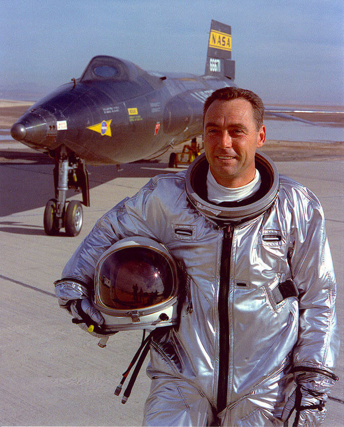 William J. Knight, the test pilot who set a world speed of 4,520 miles per hour, or Mach 6.7record on October 3, 1967 of 